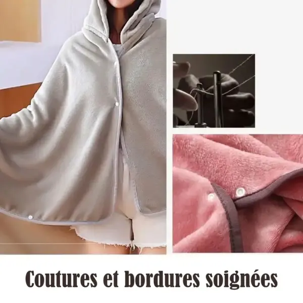 Poncho plaid doux avec capuche et boutons, détails de finition précise.