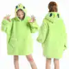 Poncho plaid enfant vert néon avec capuche dinosaure et poches étoiles.