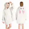 Poncho plaid enfant avec capuche lapin rose et poches.