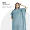 Poncho serviette de plage à capuche bleu clair, séchage rapide, 100% microfibre.